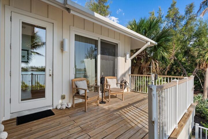 Property Photo:  7143 La Lenaire Drive  FL 34228 
