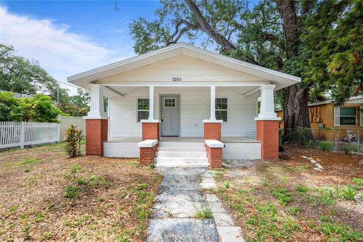 Property Photo:  3204 E 23rd Avenue  FL 33605 