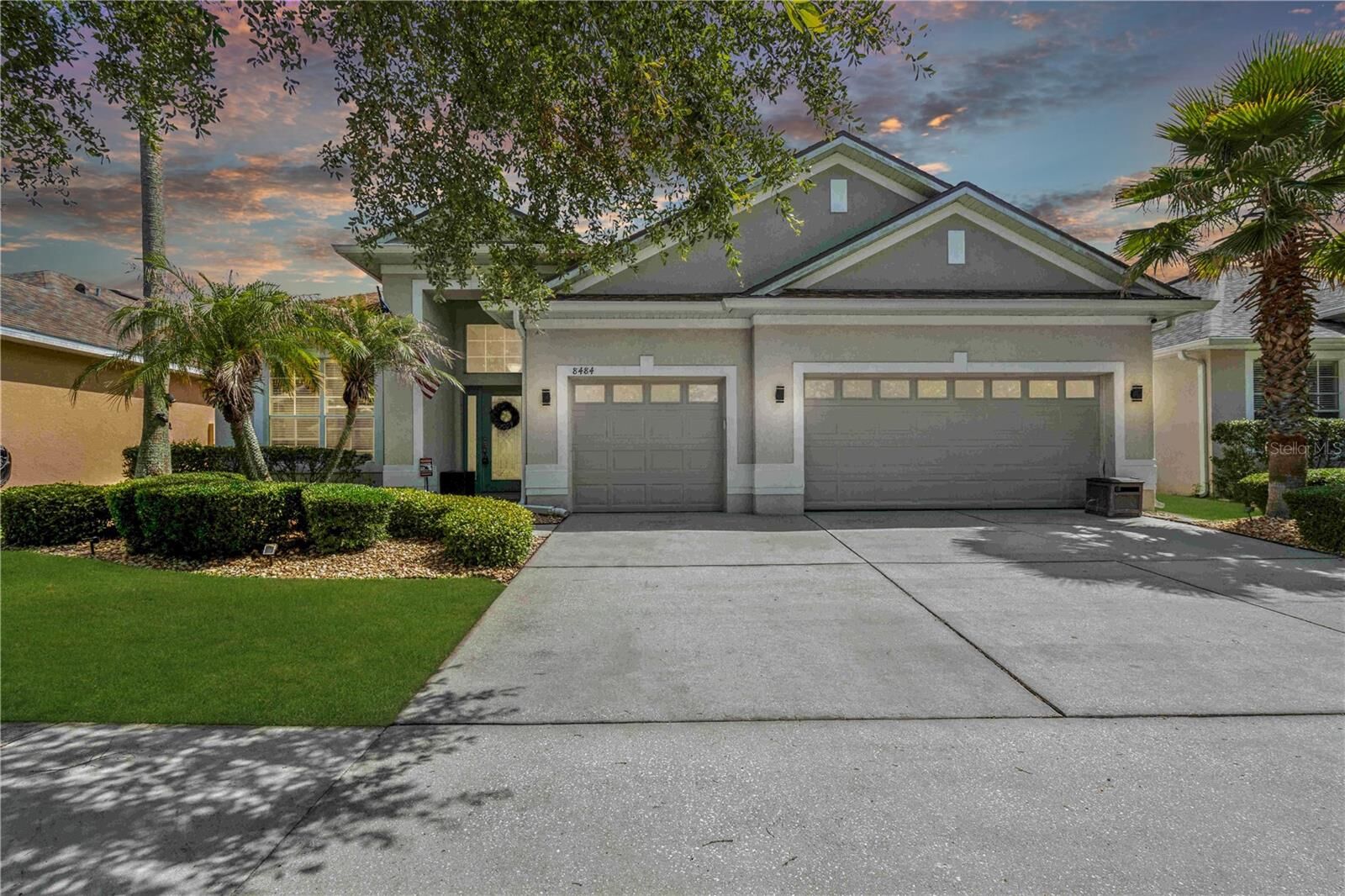 Property Photo:  8484 Dover View Lane  FL 32829 