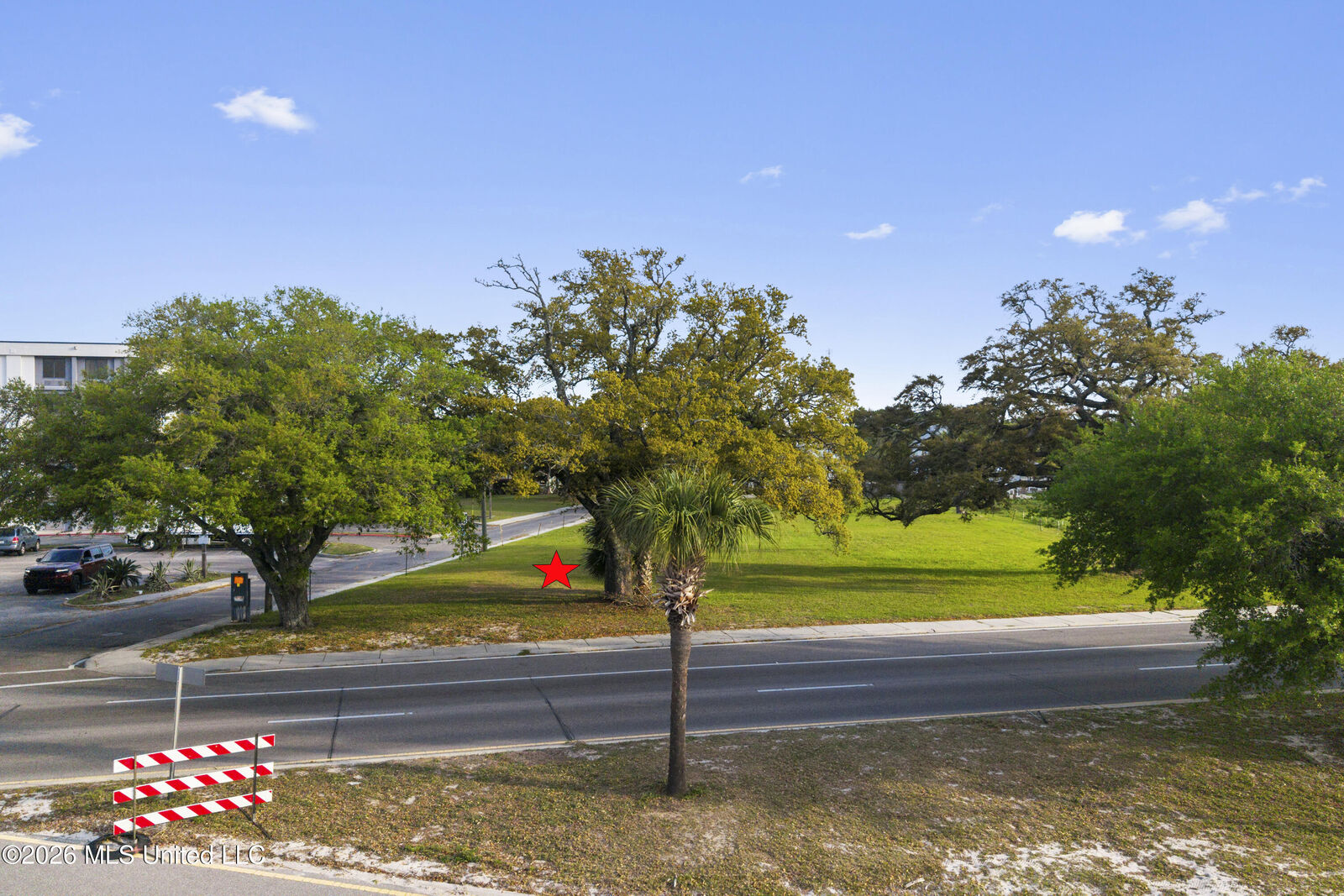 Property Photo:  1542 Beach Drive  MS 39507 