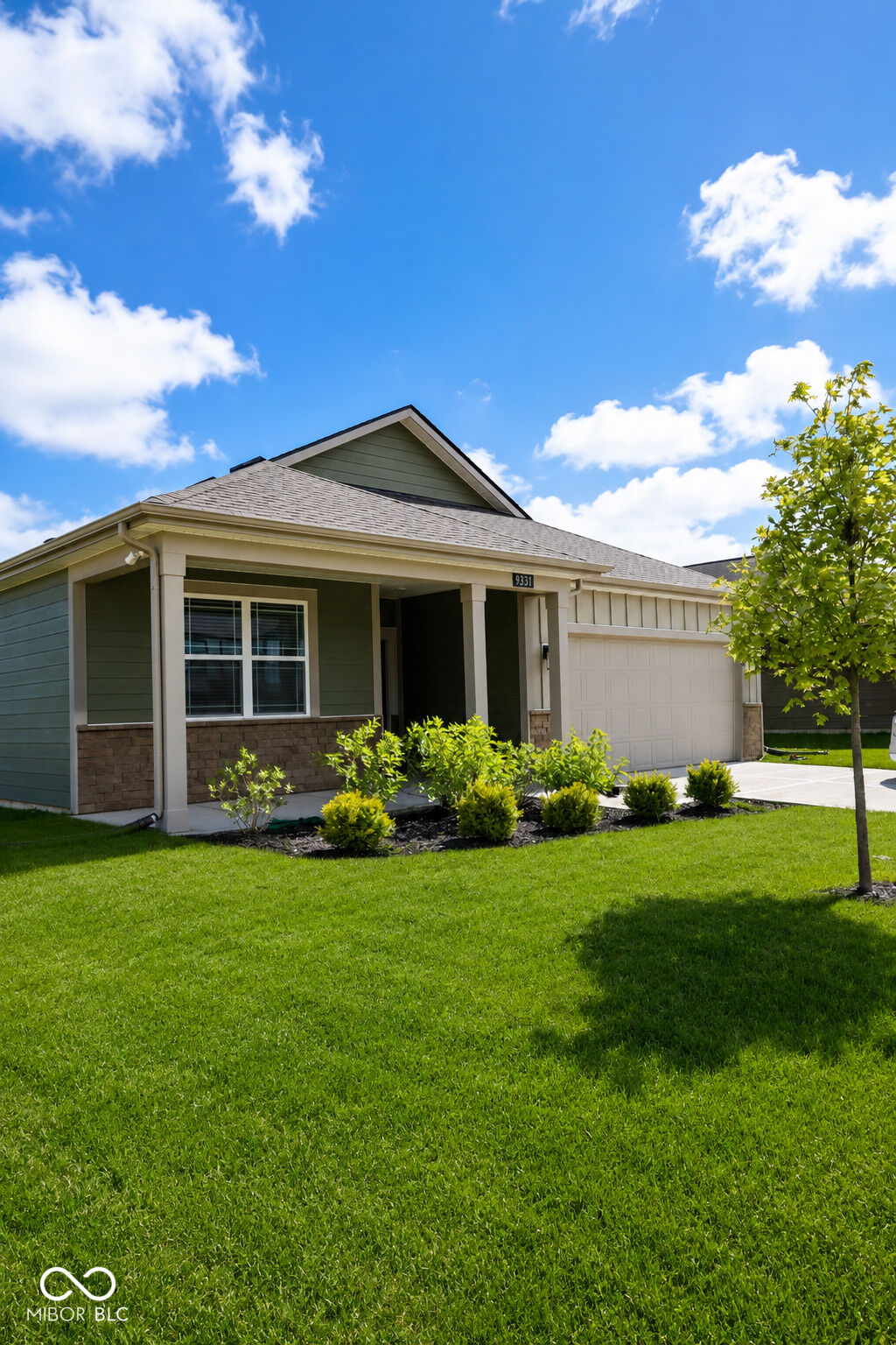 Property Photo: 9237 Kavanaugh Drive IN 46239
