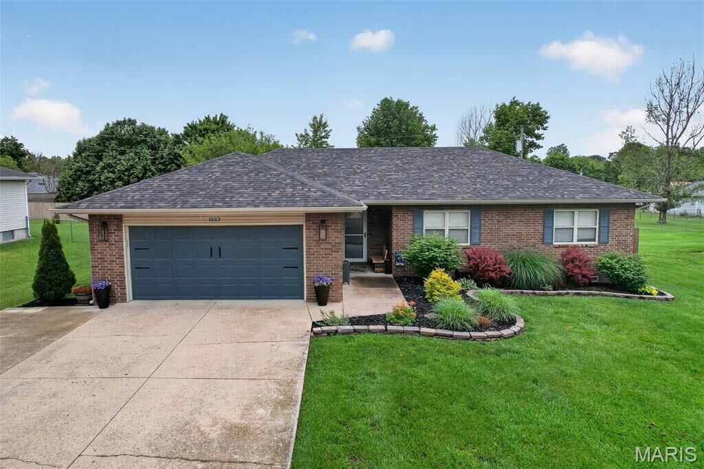 Property Photo:  1533 Ryan Street  MO 65536 