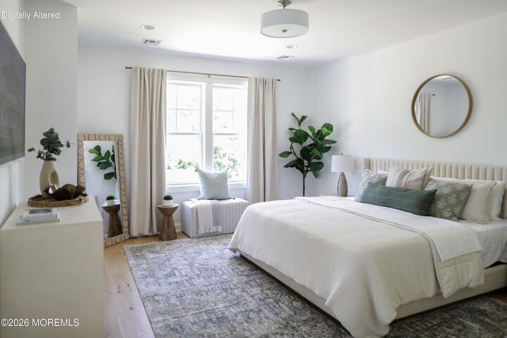 Property Photo:  1 Lauriston Court  NJ 07760 