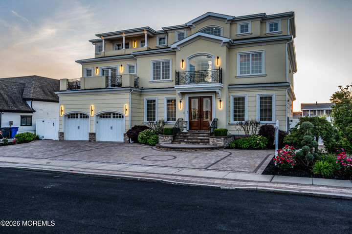 Property Photo: 32 Freeman Court NJ 08753