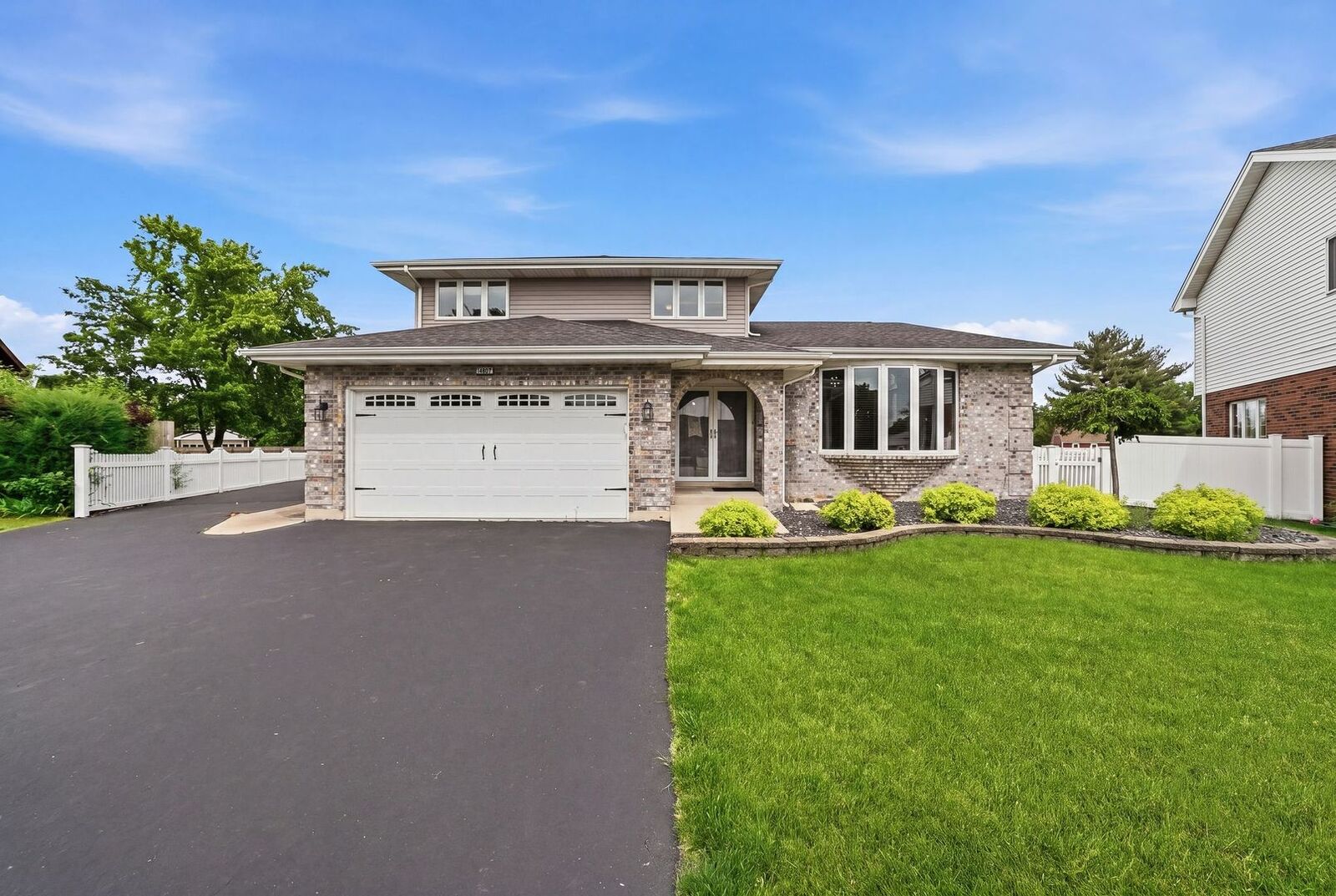 Property Photo:  14807 Becky Court  IL 60452 