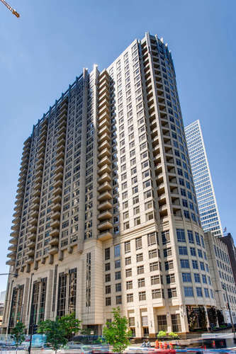 Property Photo:  530 N Lake Shore Drive 1205  IL 60611 