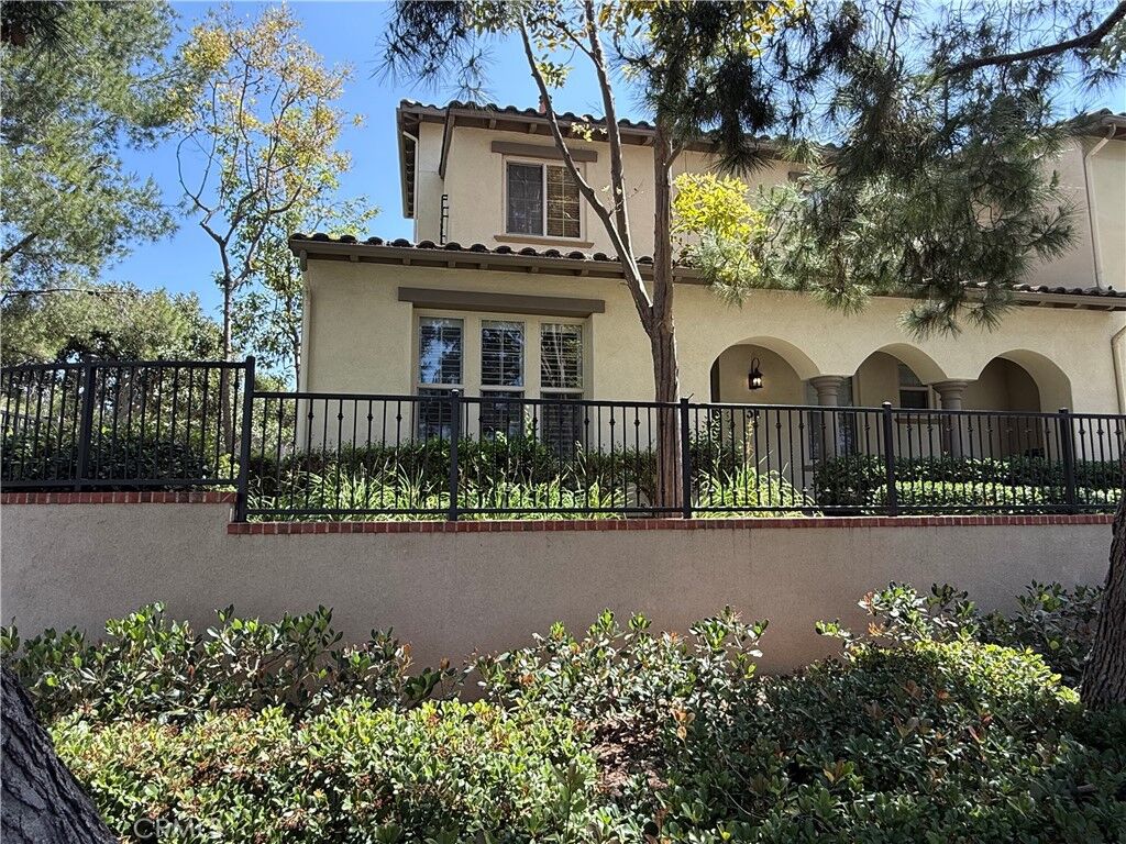 Property Photo: 31 Regal CA 92620