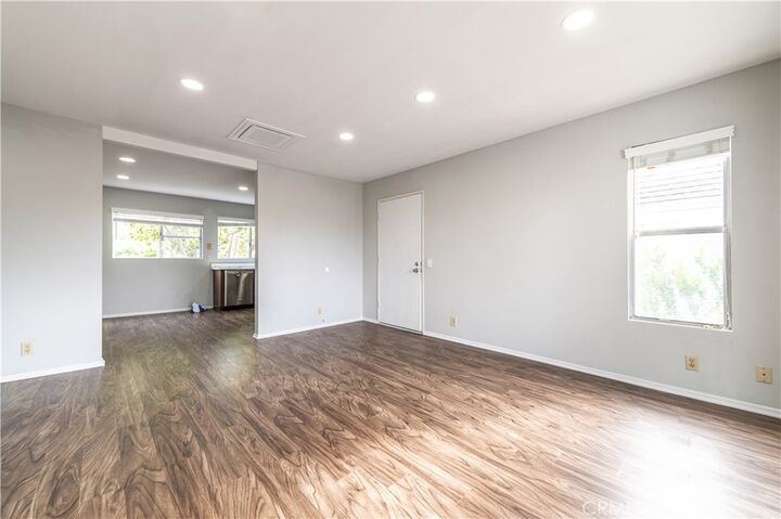 Property Photo:  29 Autumn Oak  CA 92604 