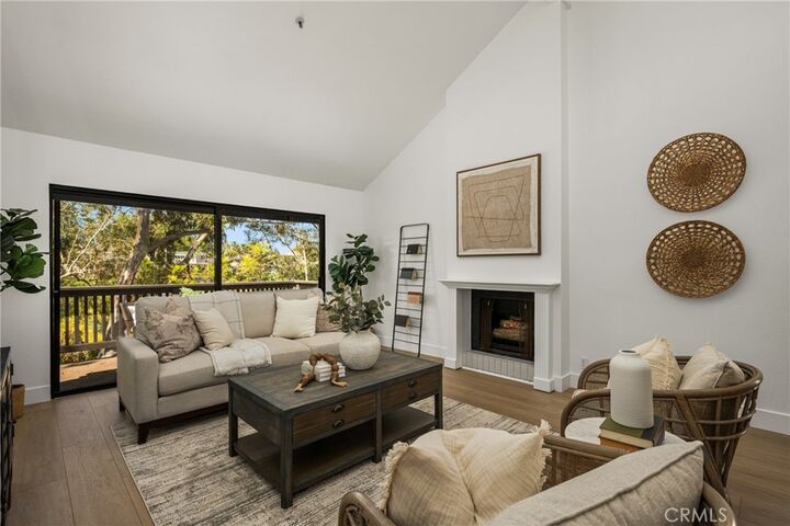 Property Photo:  9 Canyon Island  CA 92660 