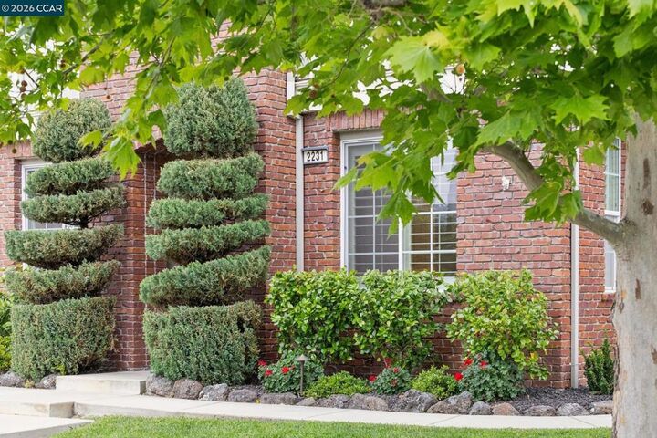 Property Photo: 2231 Genoa St CA 94506