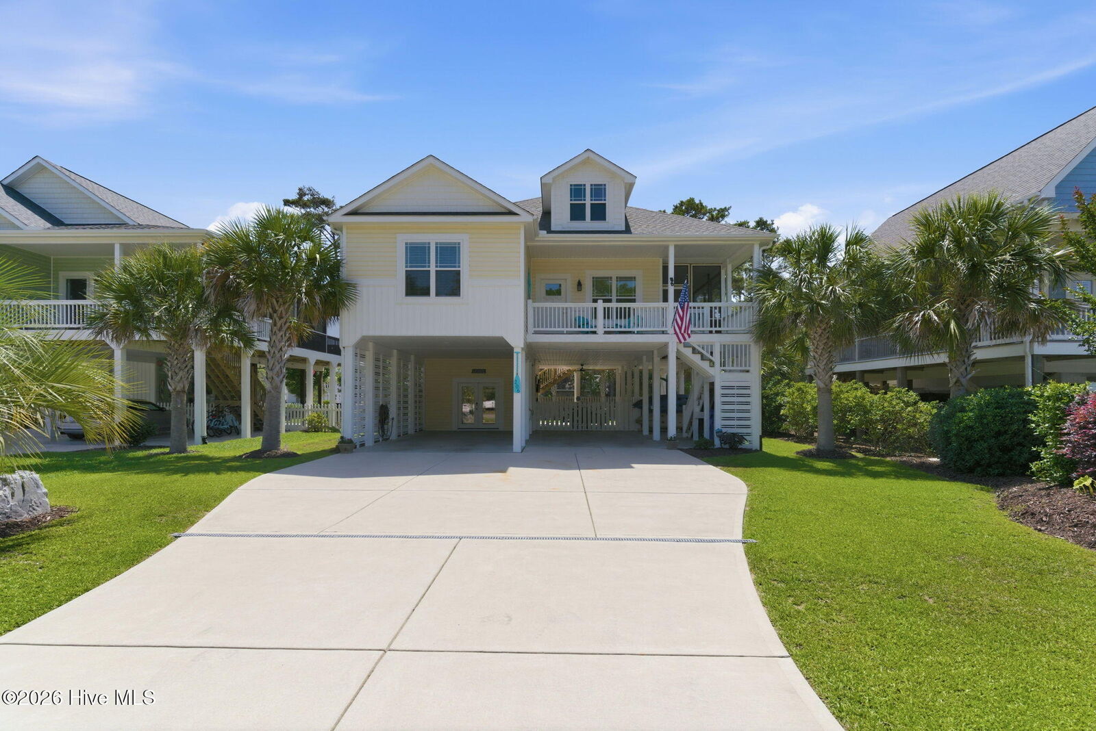 Property Photo: 206 NE 61st Street NC 28465
