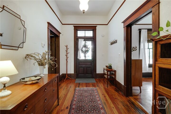 Property Photo: 905 Oglethorpe Avenue GA 30606