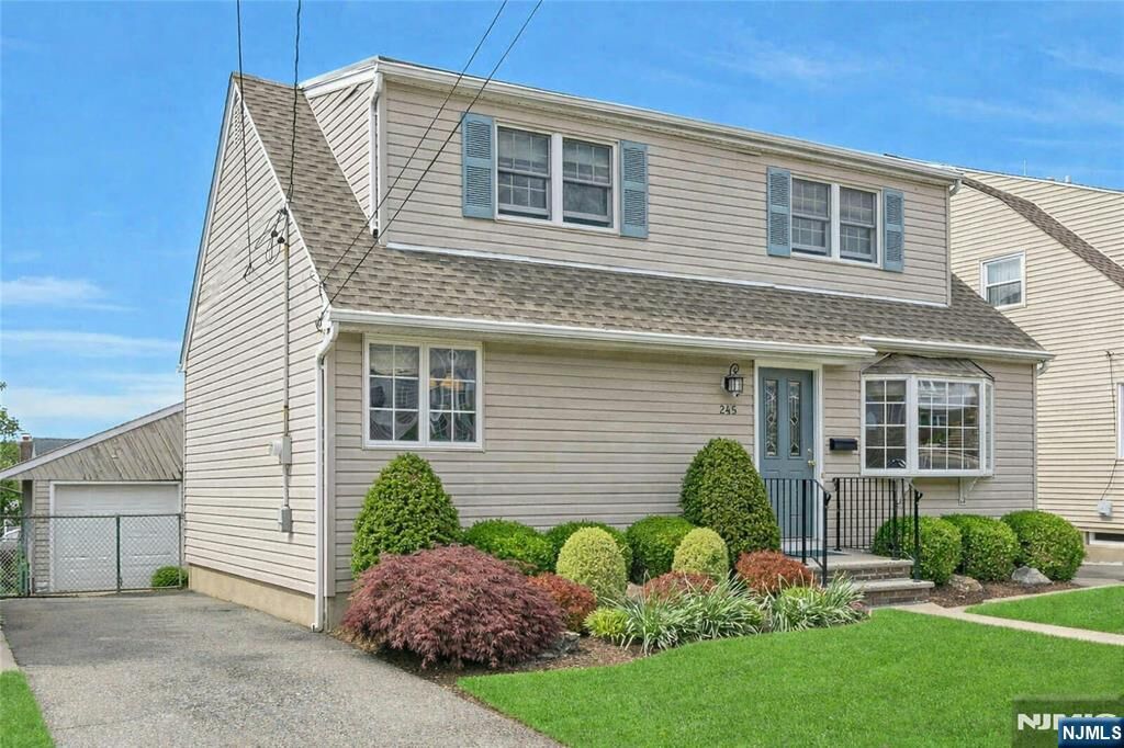 Property Photo: 245 Coupe Place NJ 07031