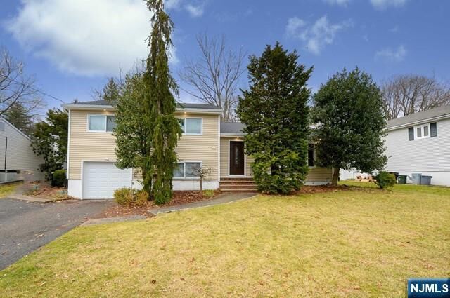 Property Photo:  16-26 Alden Terrace  NJ 07410 