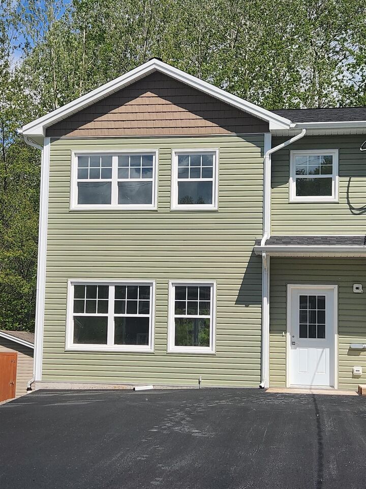 6A Kara Anne Court — photo 1