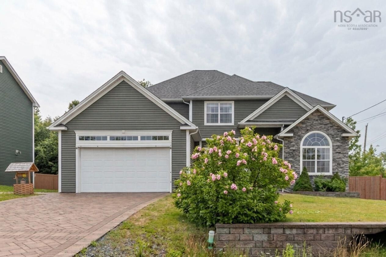Property Photo:  2 Lacy Anne Avenue  NS B2T 0A4 