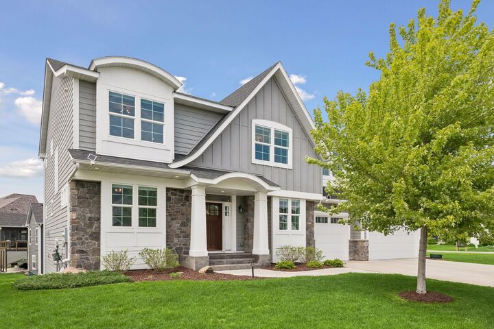 Property Photo:  6085 Urbandale Lane N  MN 55446 