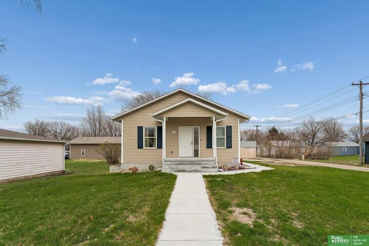 Property Photo:  317 N 11 Street  NE 68061 