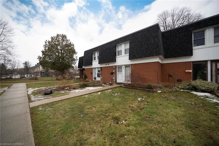 Property Photo: 273 Elgin Street 41 ON N3S 5B2