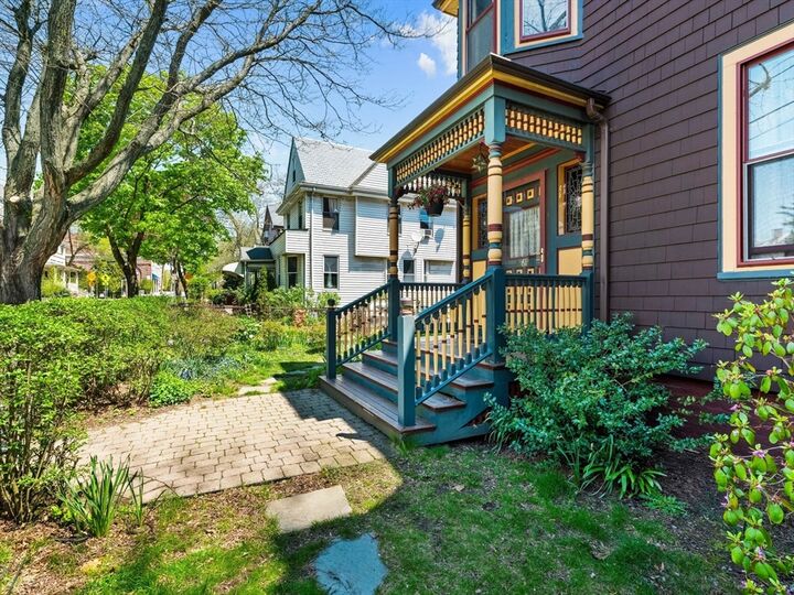 Property Photo:  61 Central St  MA 02143 