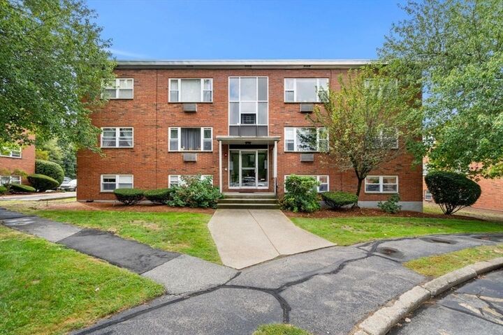 Property Photo: 1105 Lexington Street 8-4 MA 02452