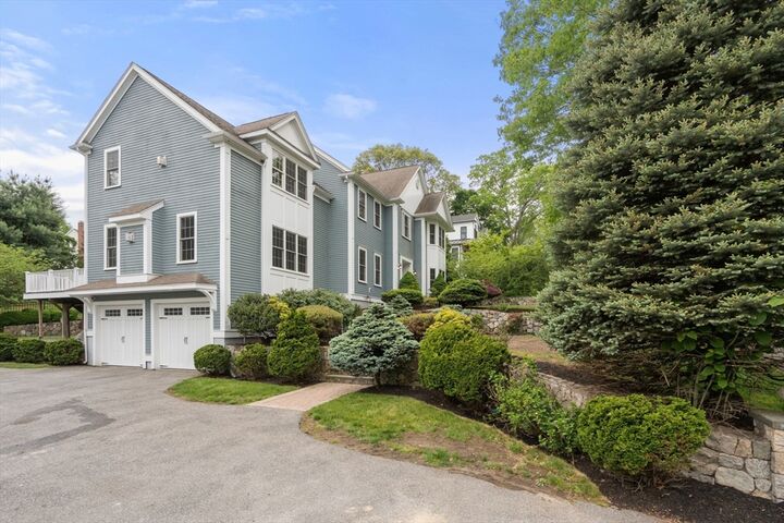 Property Photo:  19 Dunedin Rd  MA 02481 