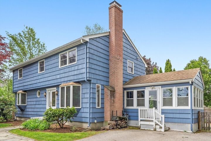 Property Photo:  6 Hovey Ave  MA 01760 