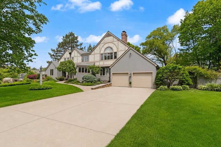 Property Photo:  9 Perkins Lane  MA 01940 