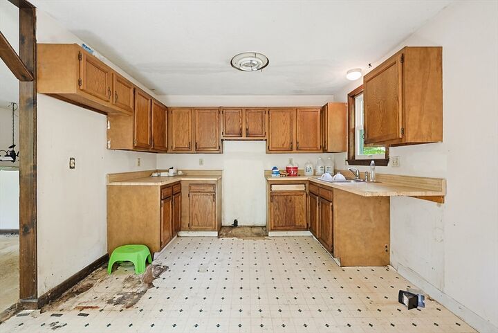 Property Photo:  59 Borkum Rd  MA 01562 