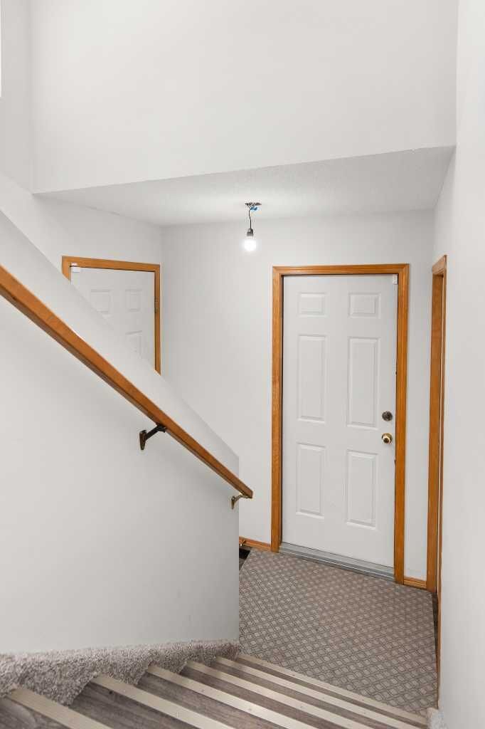 Property Photo:  49 Sage Place SE  AB T1B 4H2 