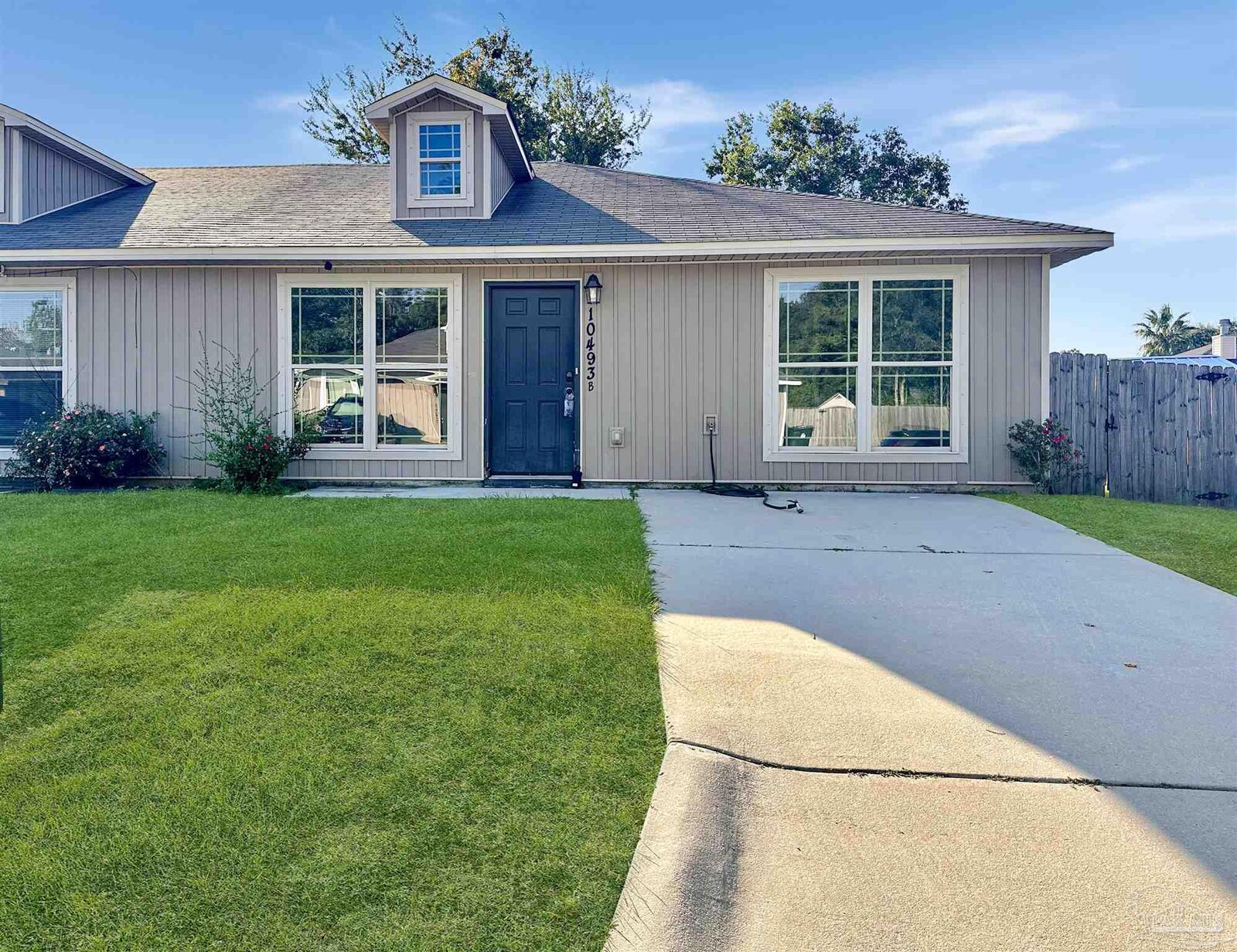 Property Photo:  10493 River Birch Dr B  FL 32534 