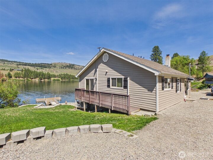 Property Photo: 6 Marions Cove Road WA 99166