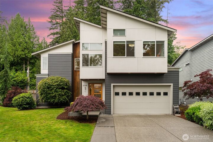 Property Photo:  22326  2nd Place SE  WA 98021 