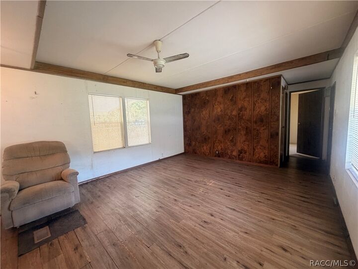 Property Photo:  8582 W Admiral Byrd Lane  FL 34429 