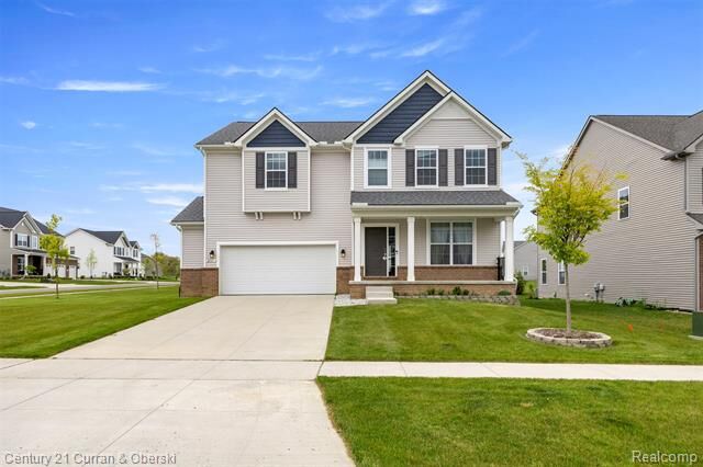 Property Photo: 2717 Salt Springs Drive MI 48176