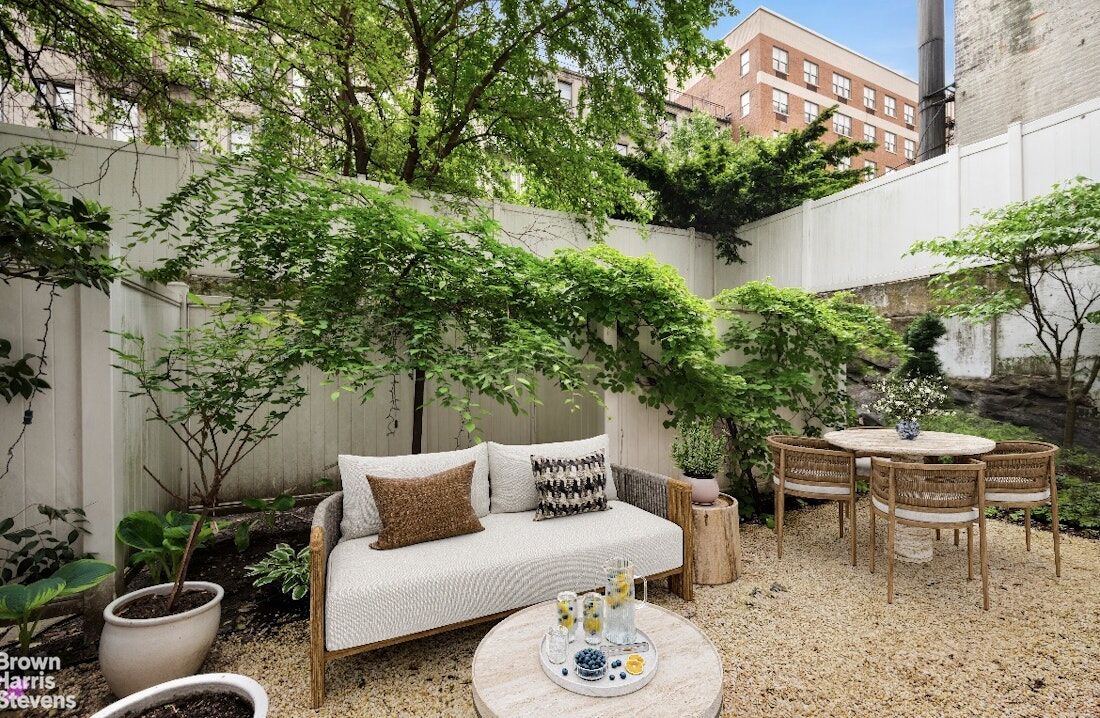 Property Photo:  517 W 46th Street 101  NY 10036 
