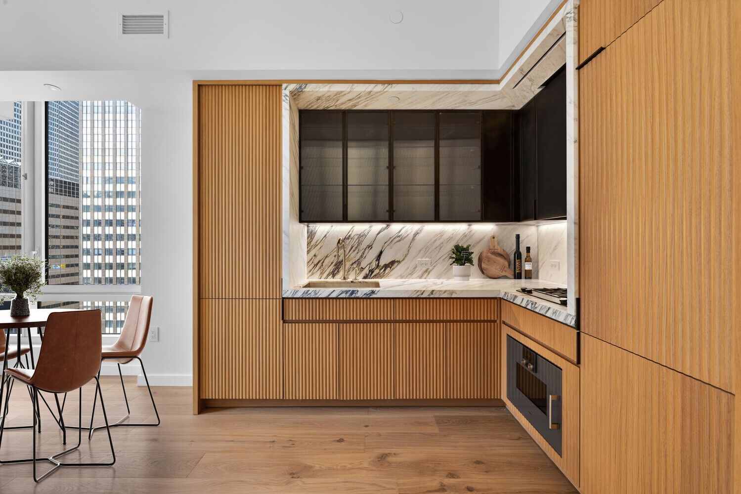 Property Photo:  135 E 47th Street 22F  NY 10017 