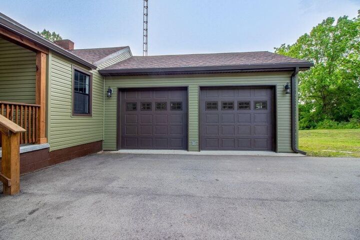 Property Photo:  2114 N State Road 227  IN 47374 