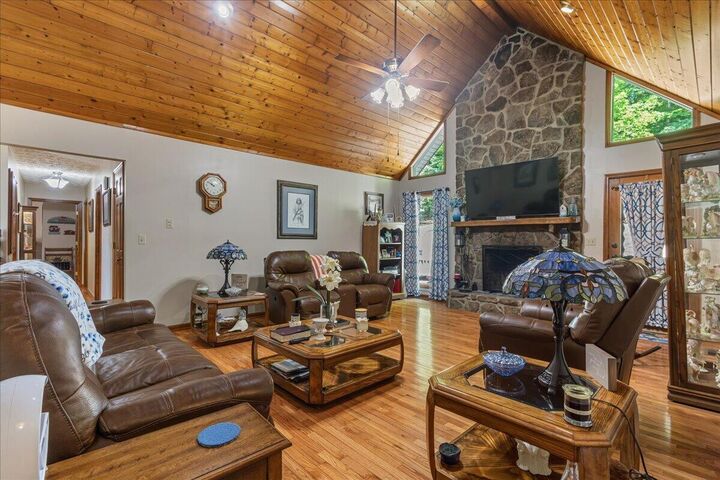 Property Photo:  456 County Road 135  TN 37370 