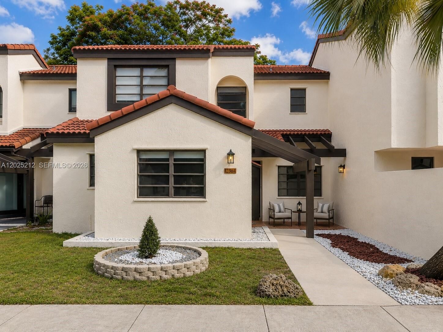 Property Photo: 12364 SW 94th Ter FL 33186