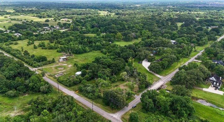 Property Photo: 5303 Furnace Rd. TX 77578
