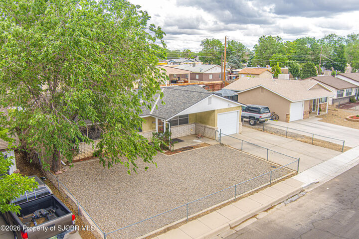 Property Photo: 2104 E 11th Street NM 87401