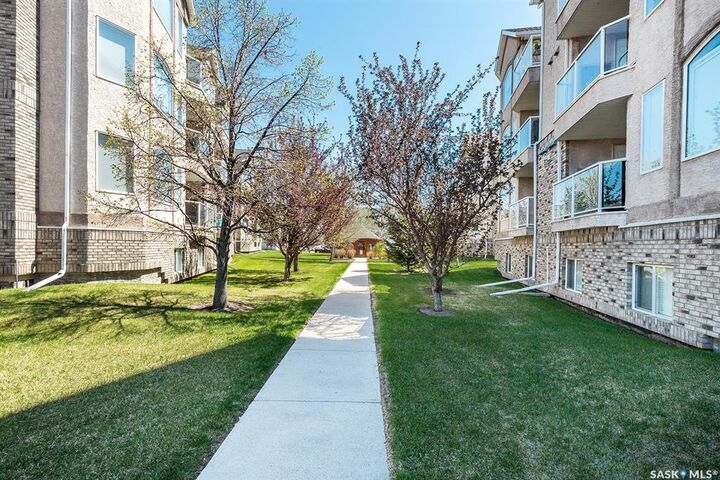 Photo de la propriété: 230 Heath Avenue 104 SK S7S 1N7