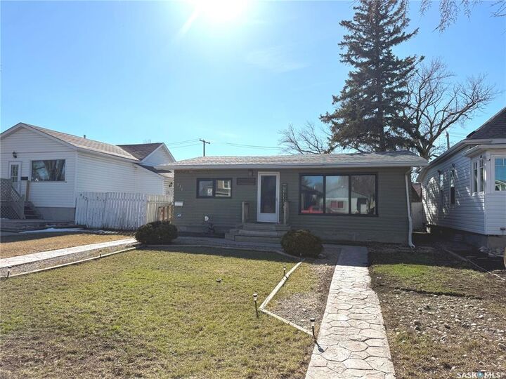 936 Wallace Street — photo 1