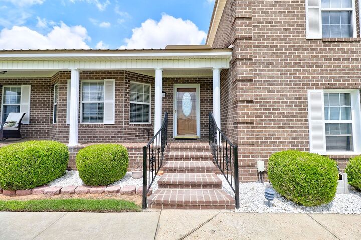 Property Photo:  2613 Redmond  AL 36303 