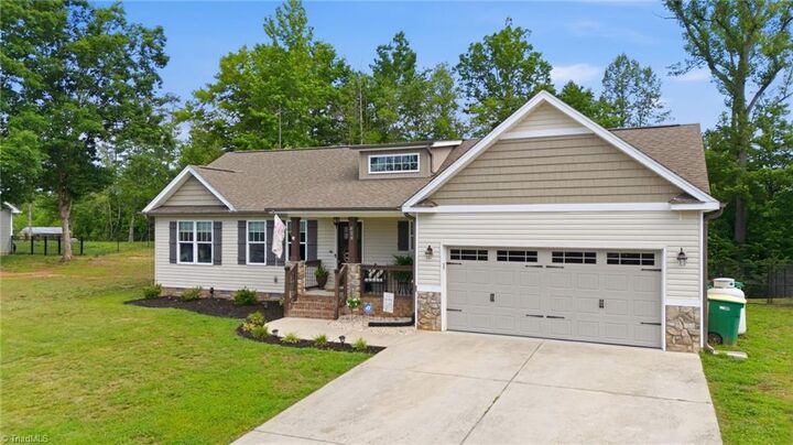 Property Photo:  342 Price Street  NC 27048 