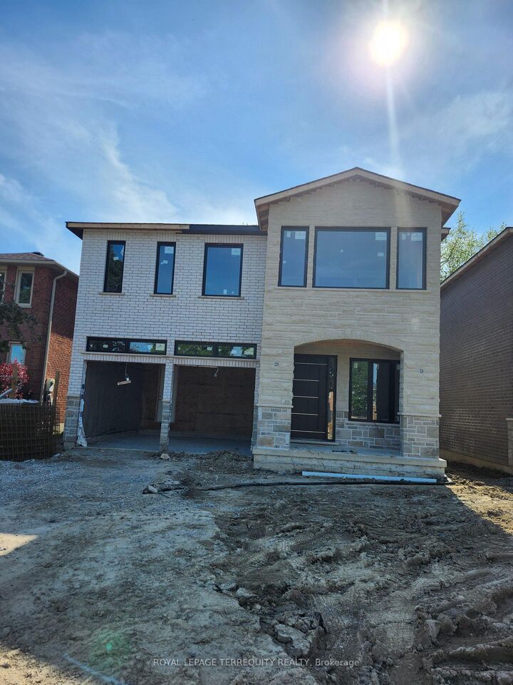 Property Photo: 3370 Brimley Road ON M1V 4X6