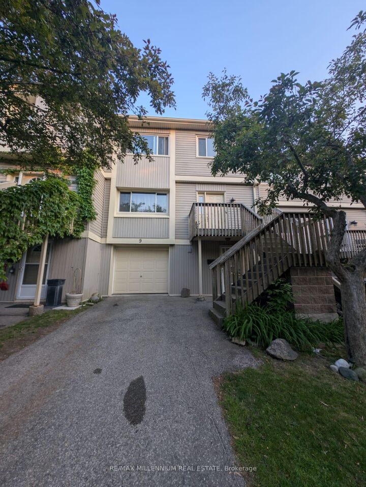 30 Green Valley Drive 9 — photo 1
