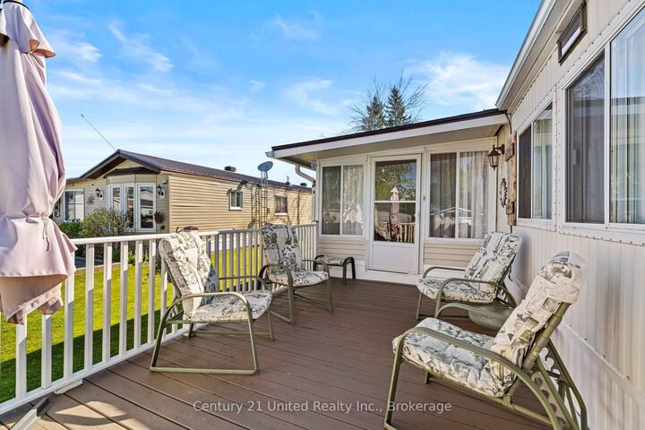 Property Photo: 5 Hillcrest Drive ON K0L 2G0