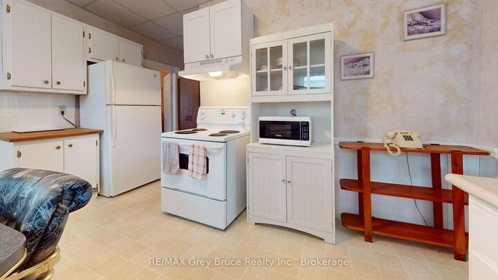 Property Photo: 236 2nd Avenue S ON N0G 1L0